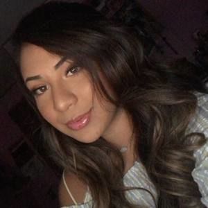 Meet your Posher, Ebony